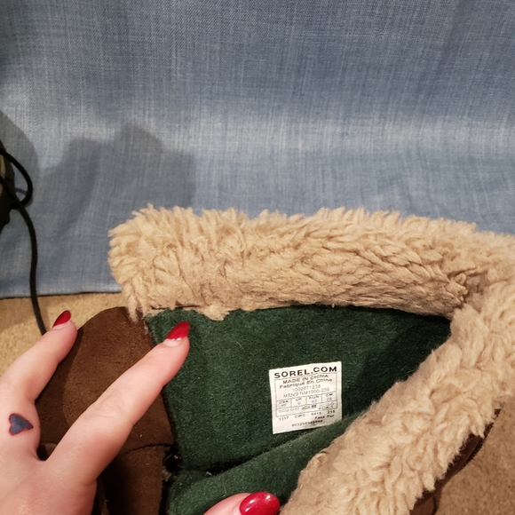 Sorel Boots (mens size 12) - Picture 5 of 5